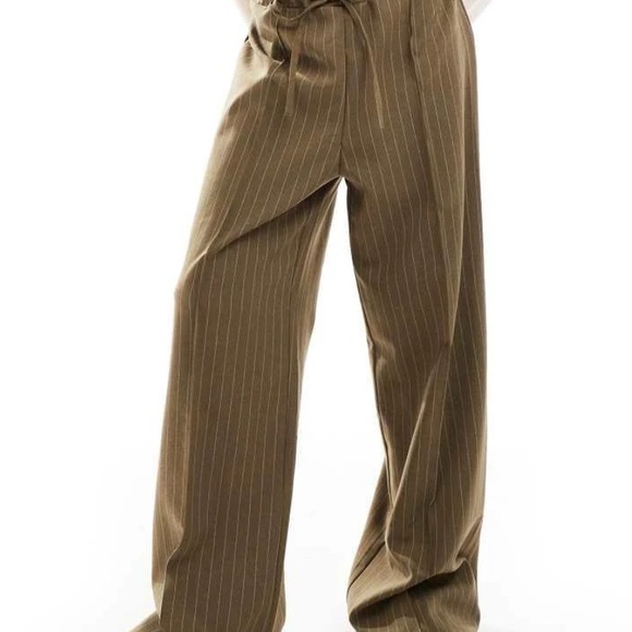 ASOS Design Olive Green Pinstripe Wide-Leg Pants - Picture 3 of 10